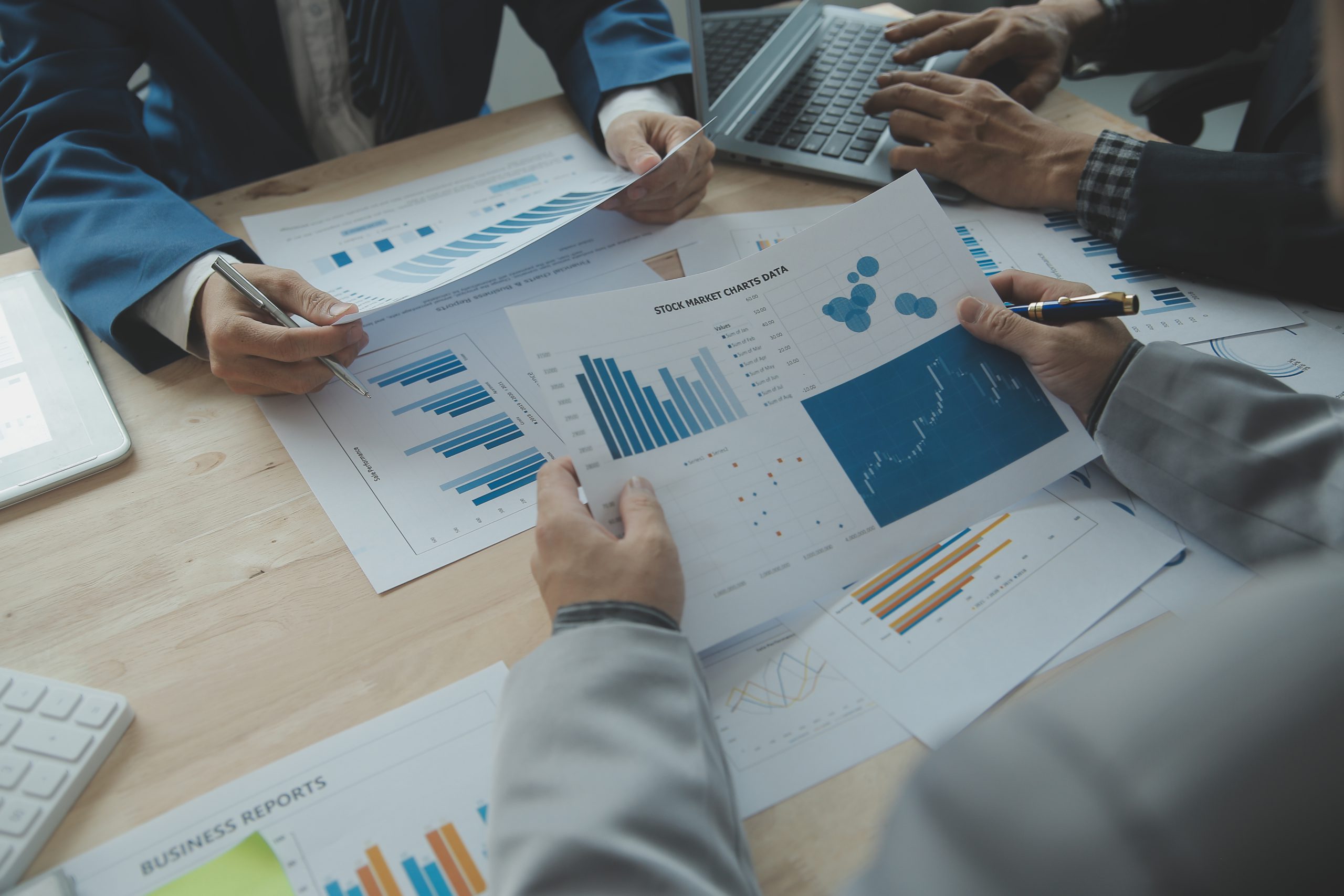 2- انشاء لوحات البيانات